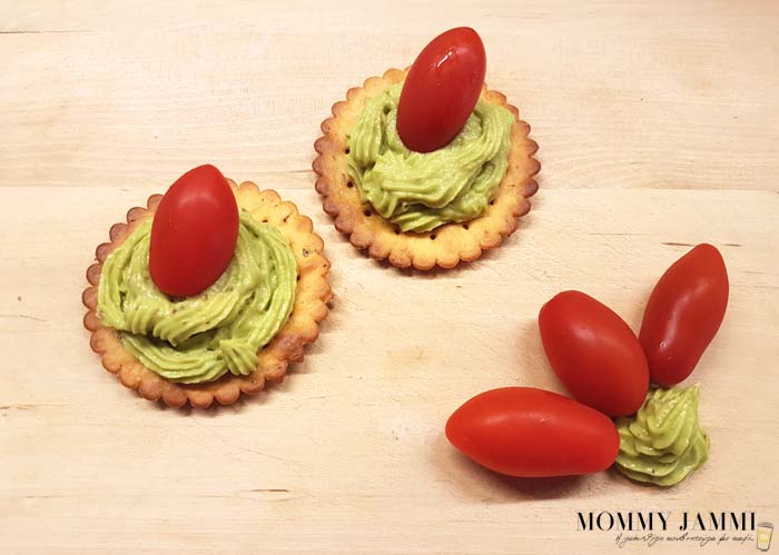 to-apolyto-dressing-einai-to-dressing-me-avocado-mommyjammi4