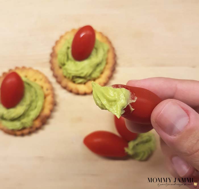 to-apolyto-dressing-einai-to-dressing-me-avocado-mommyjammi5