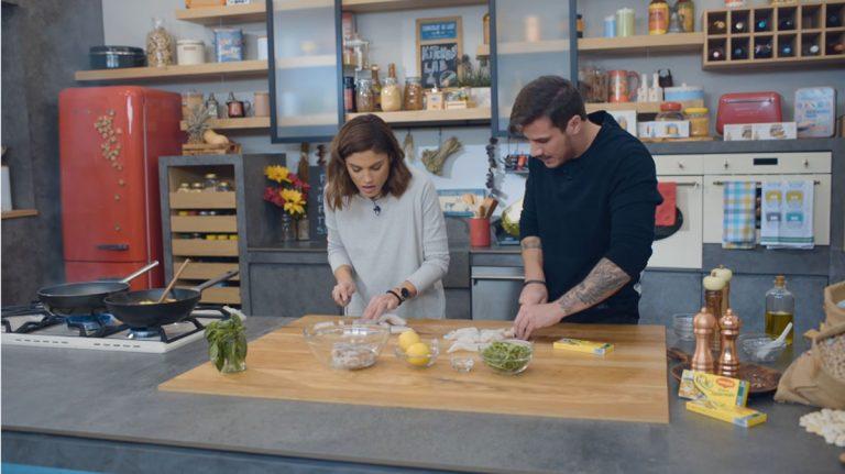 Άκης Πετρετζίκης & Μαίρη Συνατσάκη – Συνταγές για Νηστεία by Maggi Greece