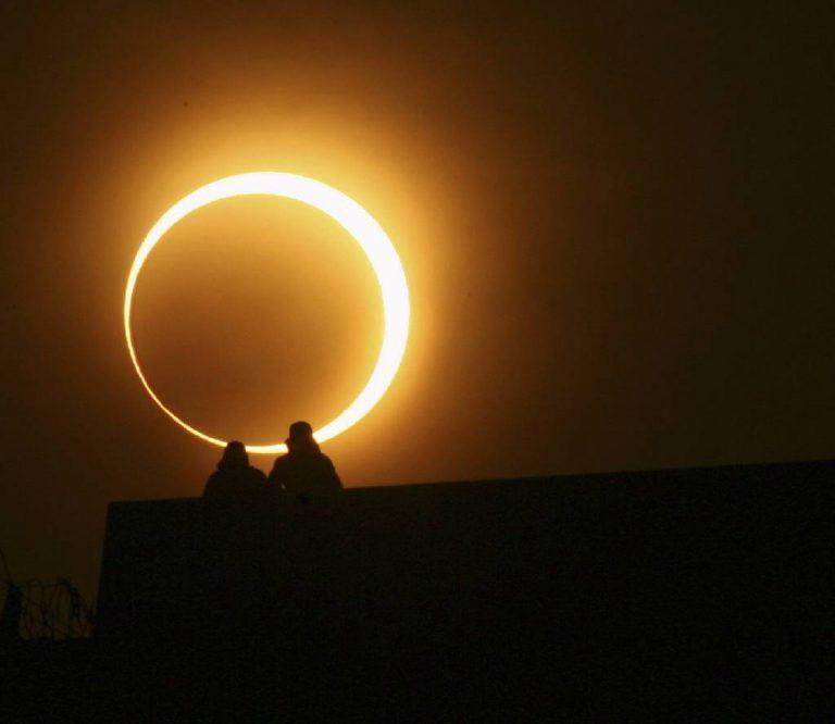 Έκλειψη Ηλίου στις 26 Φλεβάρη που φέρνει προκλήσεις αλλά και ευκαιρίες σε όλα τα ζώδια!