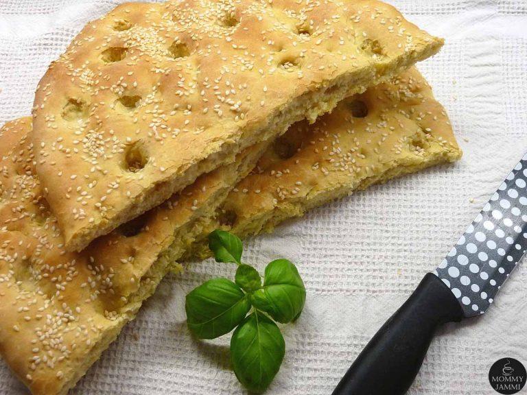 Λαγάνα παραδοσιακή, συνταγή του Άκη Πετρετζίκη