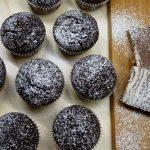 paneykola-nhstisima-cupcake-sokolatas-pou-aksizei-na-dokimasete-mommyjammi4