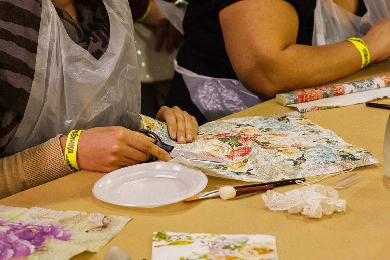 Η αντίστροφη μέτρηση για τη μεγαλύτερη γιορτή χειροτεχνίας έχει ξεκινήσει!