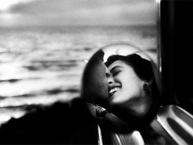 Μίλαν Κούντερα “η αβάσταχτη ελαφρότητα του είναι”