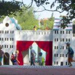 daneziki-etaireia-kataskeyazei-tis-pio-omorfes-paidikes-xares-se-olo-to-kosmo-mommyjammi8