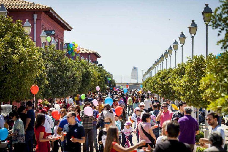 Ανοιξιάτικο Street Party στη Μαρίνα Φλοίσβου Σάββατο 6 Μαΐου