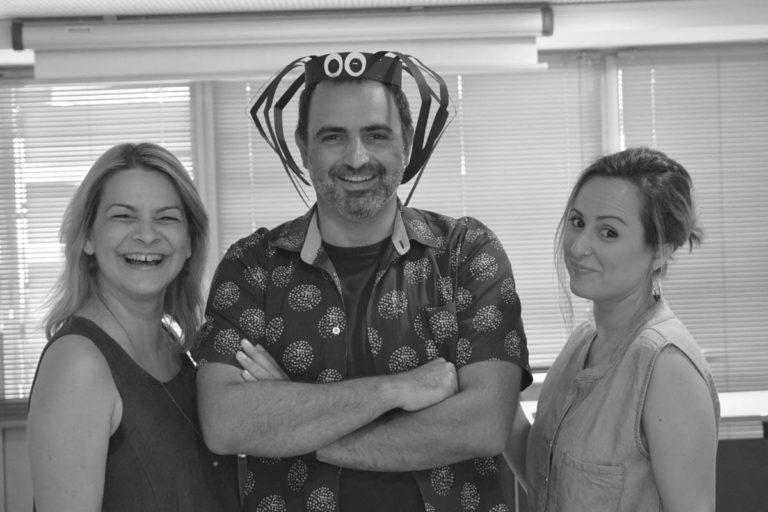 Μια αράχνη παιχνιδιάρα βρέθηκε στο “Διαβάζουμε στα Εξάρχεια”!