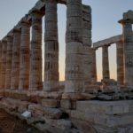 sounio-o-naos-tou-poseidwna-kai-to-eidylliako-hliovasilema-mommyjammi1