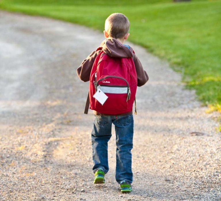 Πως πρέπει να αποχαιρετήσεις το παιδί σου στο νήπιο ή στον παιδικό σταθμό;