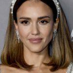 entypwsiaka-xtenismata-gia-tis-giortes-fwto-mommyjammi9