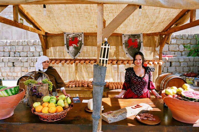 Φεστιβάλ στη Ρόδο: Καλοκαιρινές εκδηλώσεις στο νησί των Ιπποτών Φεστιβάλ στη Ρόδο: Καλοκαιρινές εκδηλώσεις στο νησί των Ιπποτών