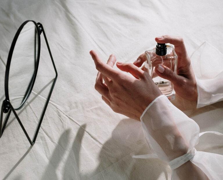 Τα 3 αρώματα που καθορίζουν την τάση της φετινής άνοιξης!