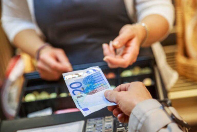 8 μικρές κινήσεις για να εξοικονομήσεις χρήματα στο σούπερ μάρκετ