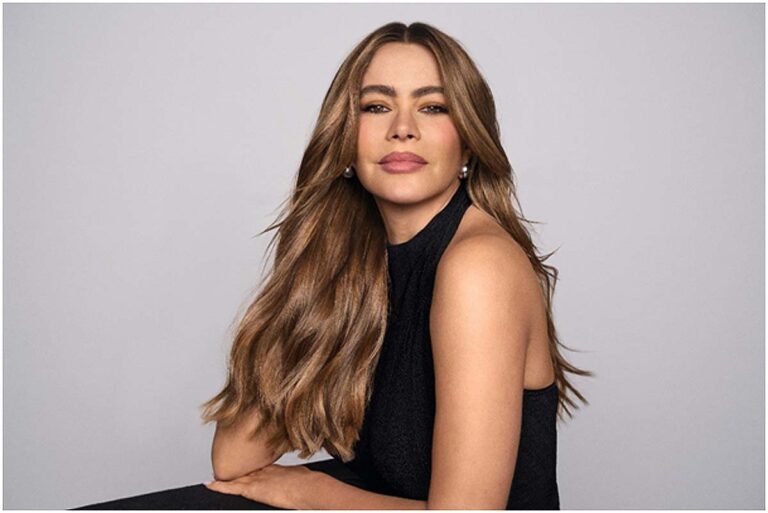 Η Sofia Vergara είναι το νέο πρόσωπο της σειράς GLISS Full Hair Wonder από τον Schwarzkopf!