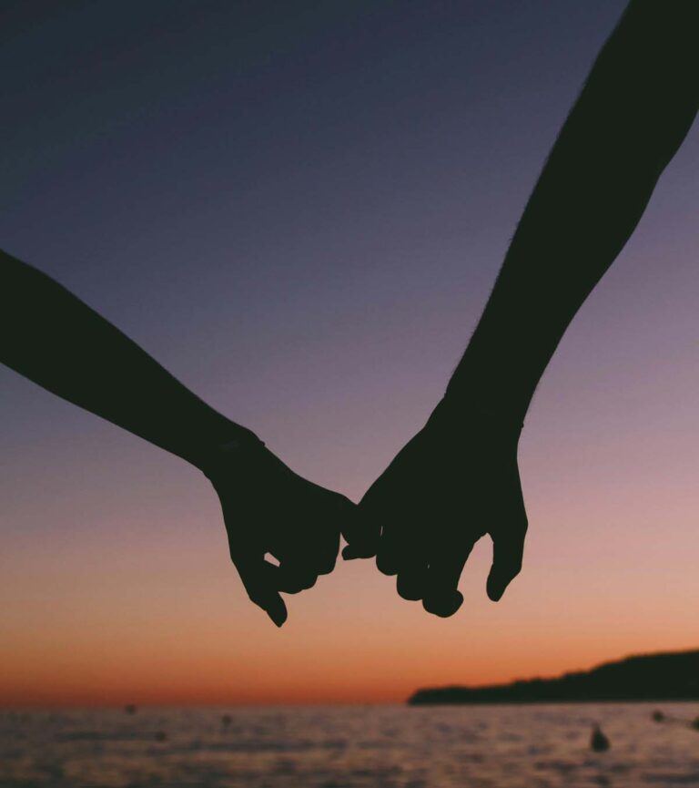 Οι καρμικές σχέσεις έρχονται, σε διαλύουν & φεύγουν αλλάζοντάς σε