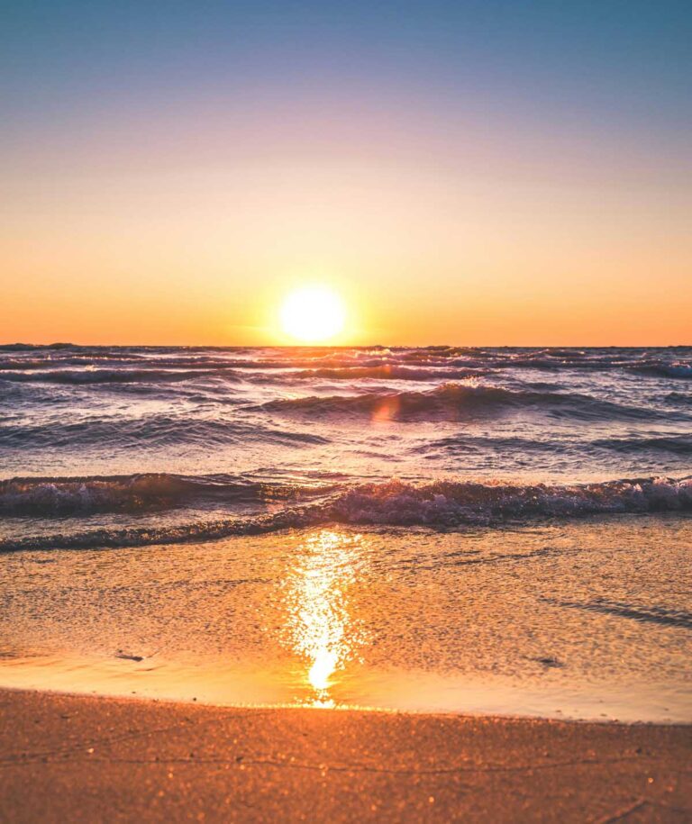 Δεκαπενταύγουστος 2025: 8 Φθηνοί Last Minute προορισμοί για απόδραση από Αθήνα & Θεσσαλονίκη